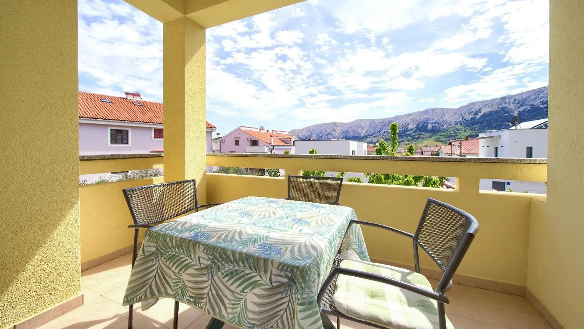 Apartments Ada contacts