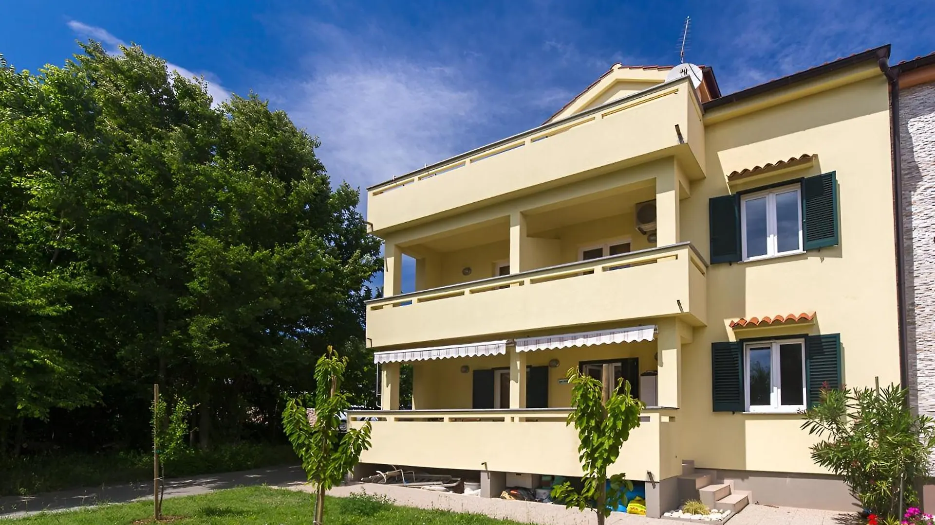 Apartments Ada Baška